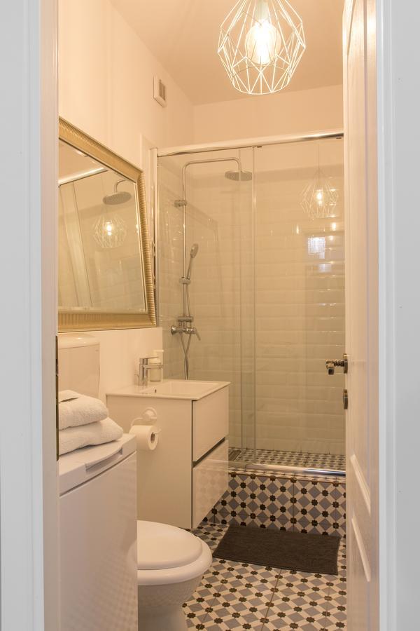 Premium Studio By Mrg Apartments Bukarest Exteriör bild