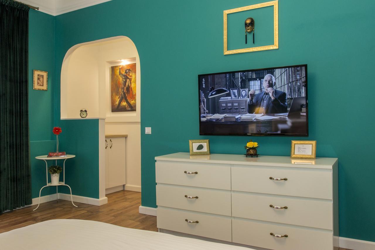 Premium Studio By Mrg Apartments Bukarest Exteriör bild